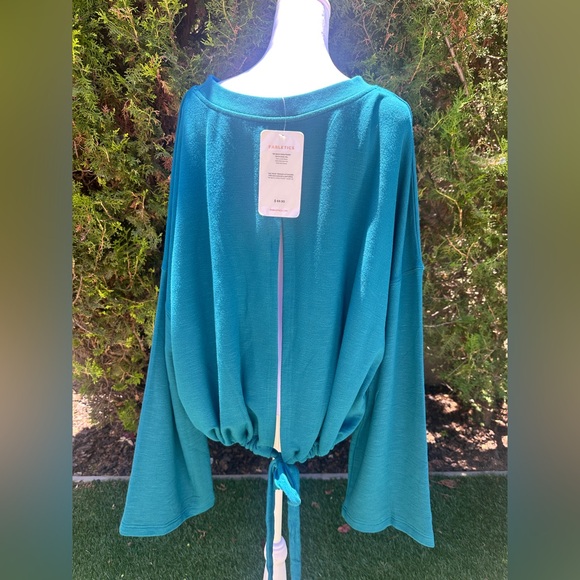 Fabletics Tie-Back Sweatshirt, 3x, Blue - Picture 3 of 8
